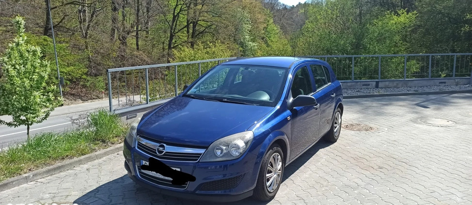 Opel Astra cena 14800 przebieg: 123000, rok produkcji 2009 z Gdynia małe 781